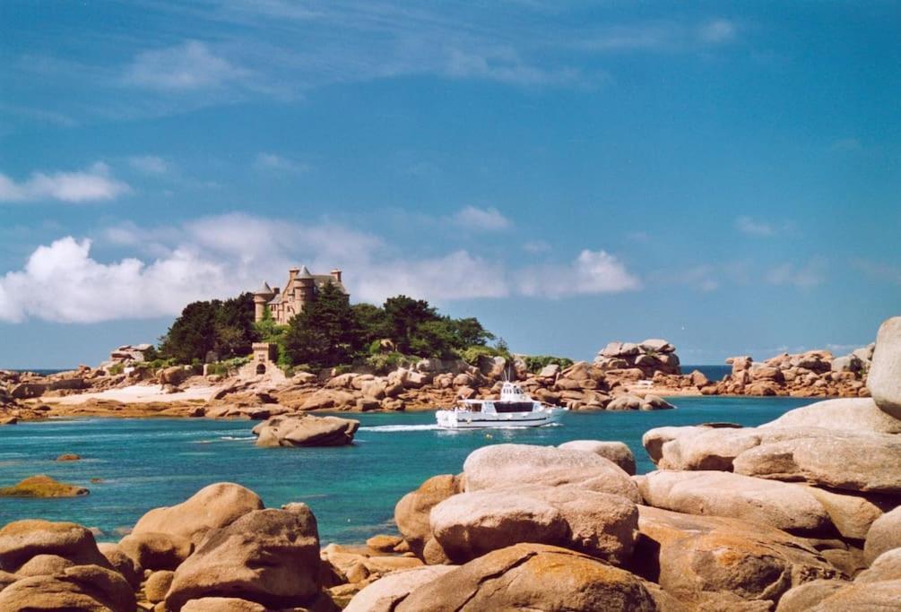 Maison - Villa Bord De Mer, Cote De Granit Rose Perros-Guirec Exteriör bild