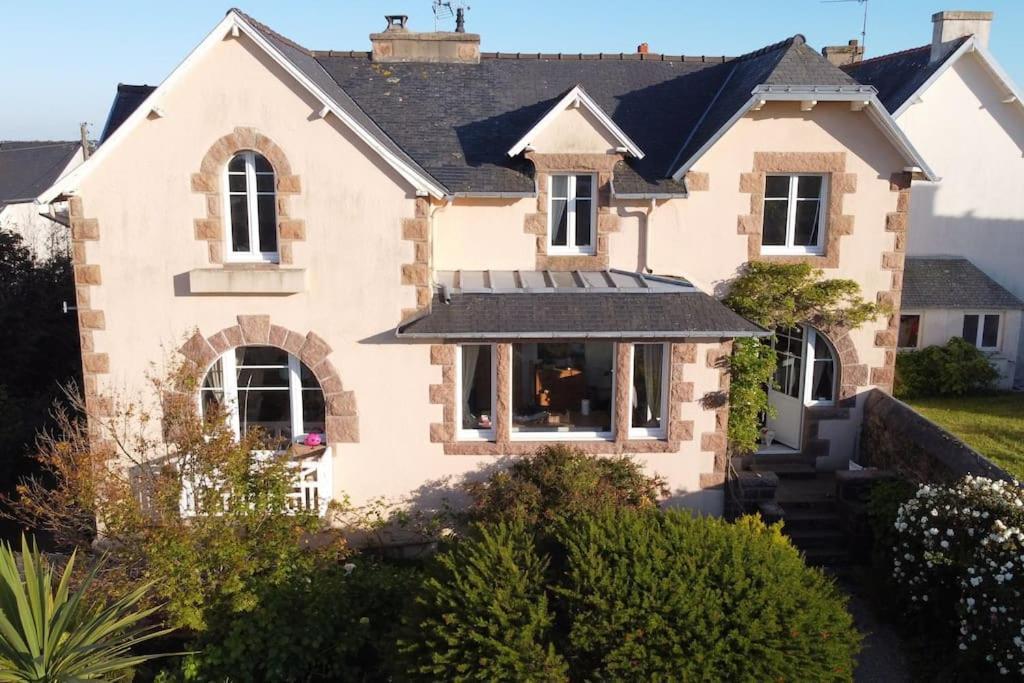 Maison - Villa Bord De Mer, Cote De Granit Rose Perros-Guirec Exteriör bild